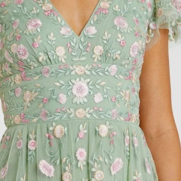 Mac Duggal 35104 Size 16‎ Green Floral Embroidered V-Neck Cap Sleeve Midi Dress - Picture 4 of 5